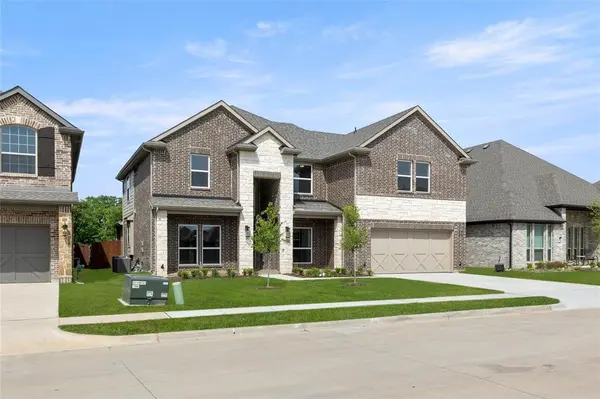 1328 Cash Street, Burleson, TX 76028