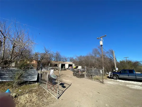 5417 S Peachtree Road, Balch Springs, TX 75180