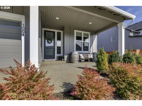 1004 NE 17TH AVE, Canby, OR 97013