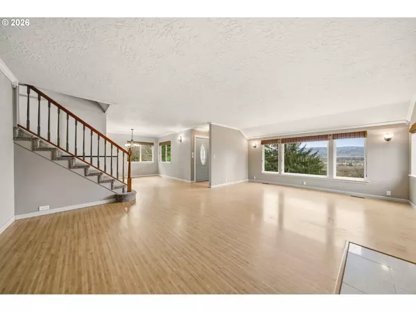 Kelso, WA 98626,3554 OLD PACIFIC HWY S