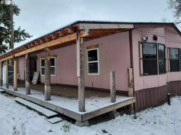 Elgin, OR 97827,737 N 15TH AVE