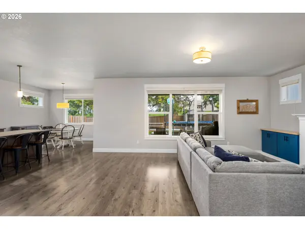 North Plains, OR 97133,32085 NW WASCOE ST