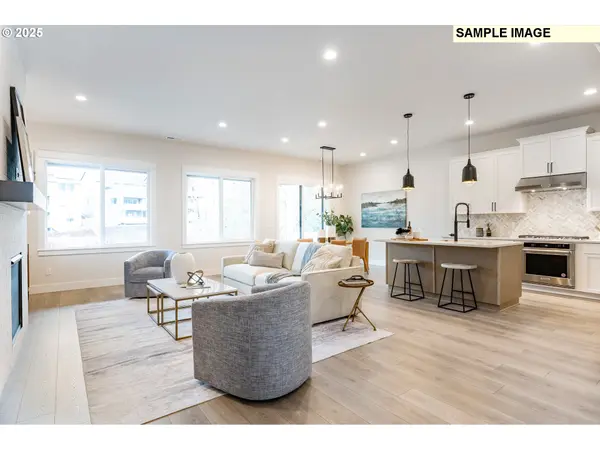 16245 NW HOLMAN WAY #L102, Portland, OR 97229