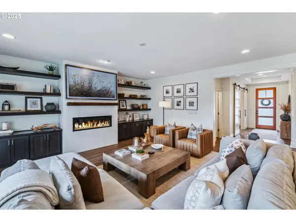 12703 NE 58TH AVE, Vancouver, WA 98686