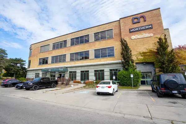 300 Wellington ST, London East, ON N6B 2L5