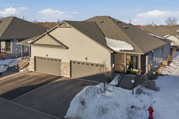 63 Conger DR,  Prince Edward County,  ON K0K 3L0