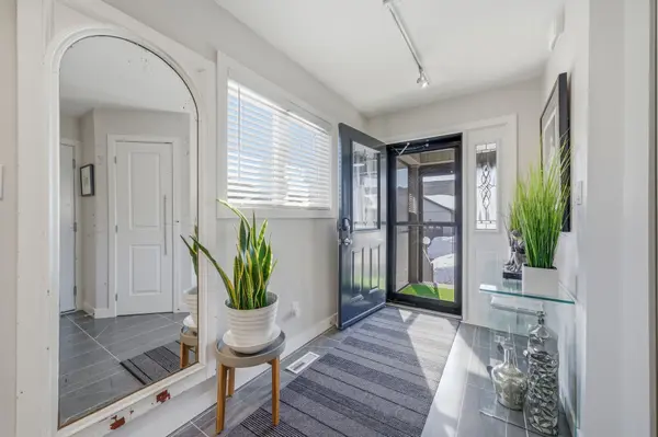 63 Conger DR, Prince Edward County, ON K0K 3L0