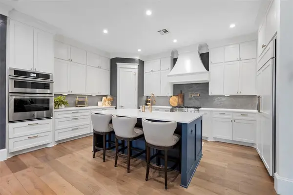 42 Enclave Court, Waco, TX 76708