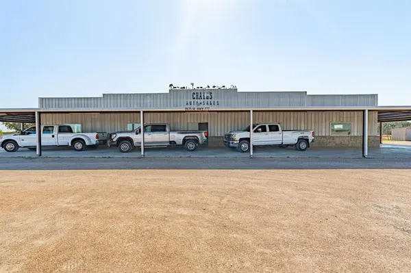 2675 W Highway 377, Granbury, TX 76048