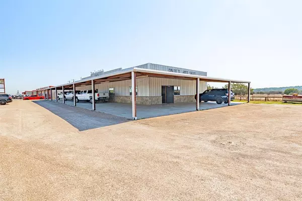 Granbury, TX 76048,2675 W Highway 377