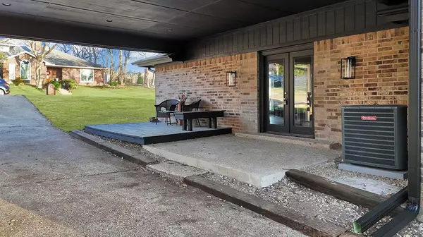 Arlington, TX 76016,2814 Marquis Circle E