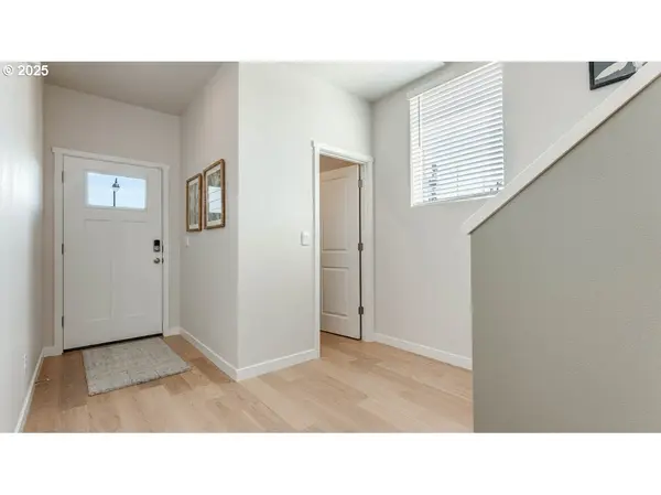 Forest Grove, OR 97116,1996 Aspen LN