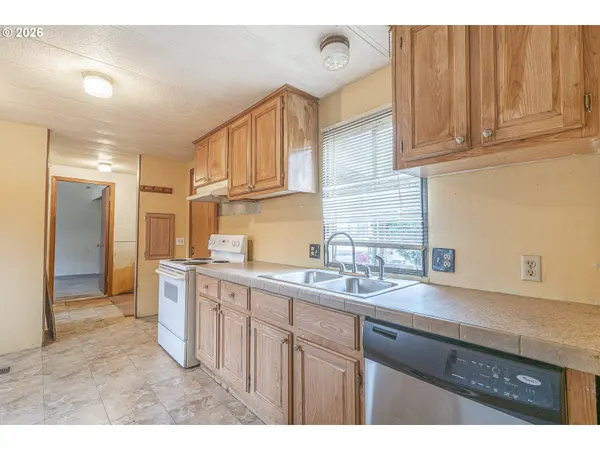 Stayton, OR 97383,9874 GOLF CLUB RD SE #54