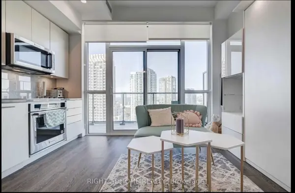 38 Iannuzzi ST #UPH02, Toronto C01, ON M5V 0S2