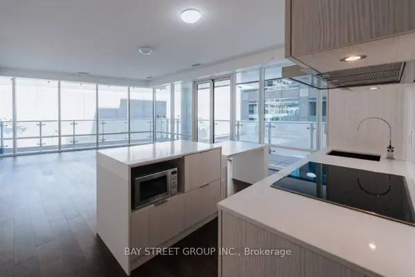 1 Bloor ST E #326, Toronto C08, ON M4W 0A8