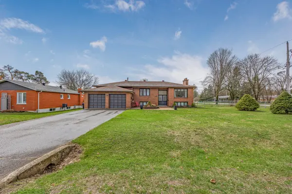 40 Idlewood DR, Springwater, ON L9X 0P5