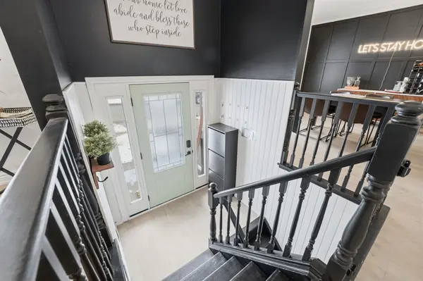 104 Cindy AVE, Cambridge, ON N3C 3J2