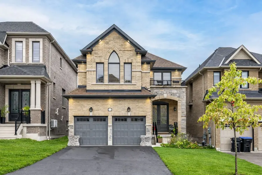 1352 Blackmore ST, Innisfil, ON L9S 0P2