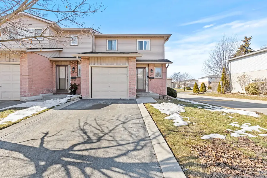 1675 Upper Gage AVE #47, Hamilton, ON L8W 3R8