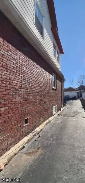 630 Park Ave, Elizabeth City, NJ 07208