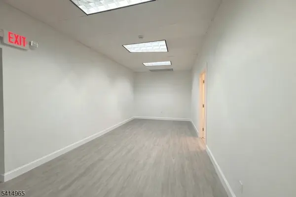 80 Mill Rd, Irvington Twp., NJ 07111