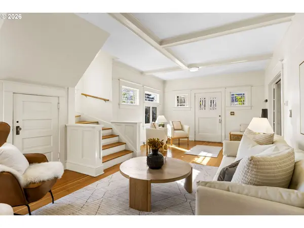 2934 SE 33RD AVE, Portland, OR 97202