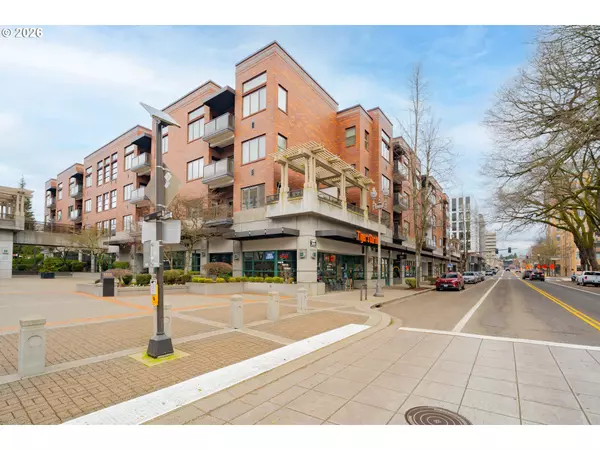 300 W 8TH ST #306E, Vancouver, WA 98660