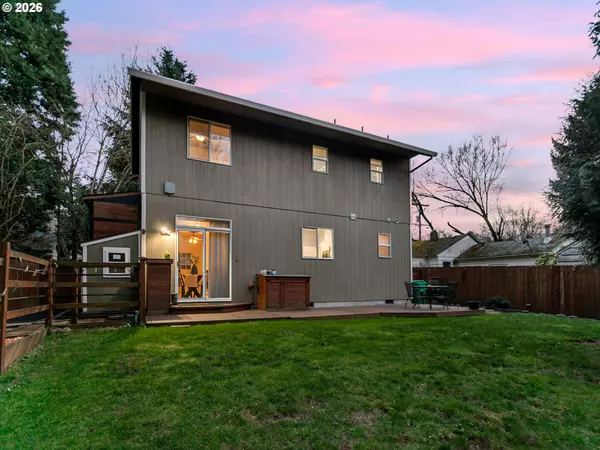 Portland, OR 97218,5205 NE Simpson ST