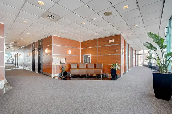 99 Harbour SQ #3108, Toronto C01, ON M5J 2H2