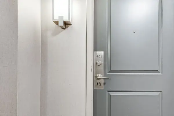 75 East Liberty ST #901, Toronto C01, ON M6K 0A2