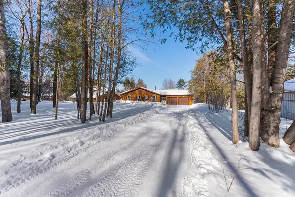 47A Trillium LN, North Algona Wilberforce, ON K0J 1T0