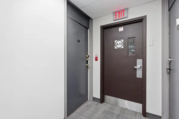 2000 Jasmine CRES #1110, Beacon Hill North - South And Area, ON K1J 8K4