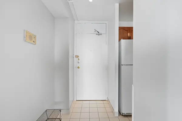 2000 Jasmine CRES #1110, Beacon Hill North - South And Area, ON K1J 8K4