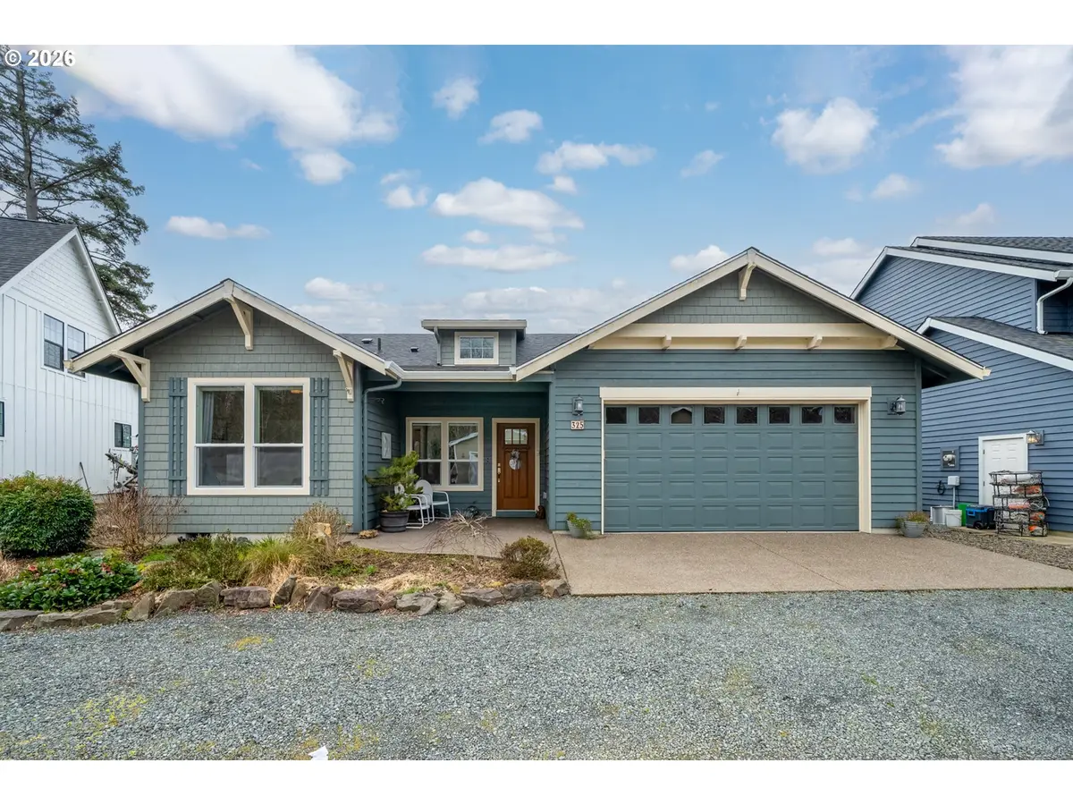 325 N JUNIPER CT, Rockaway Beach, OR 97136