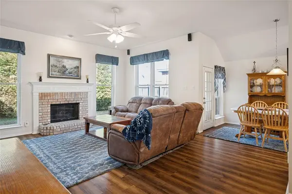 5501 Mt Mckinley Road, Fort Worth, TX 76137