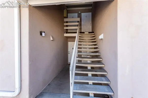 3435 Rebecca LN #C, Colorado Springs, CO 80917