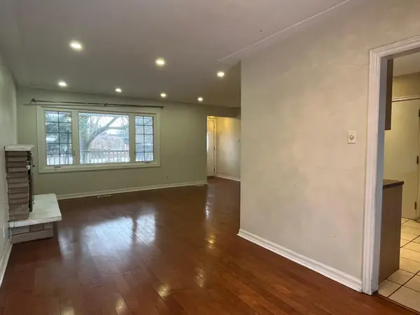 818 Garth ST, Hamilton, ON L9C 4K5