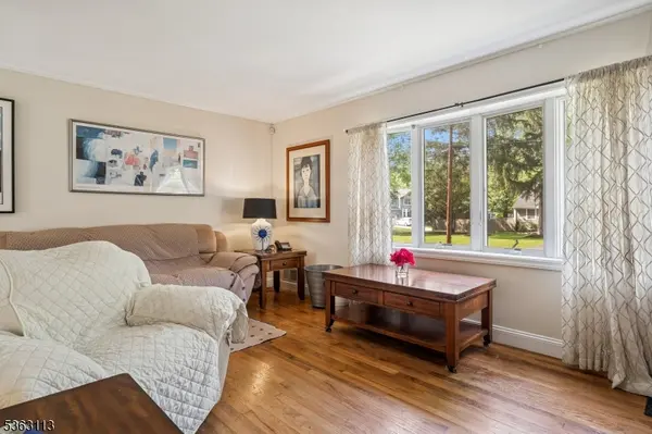 32 Charnwood Rd, New Providence Boro, NJ 07974