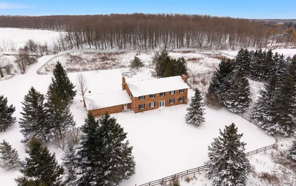 427194 25th Side Road, Mono, ON L9V 1E6