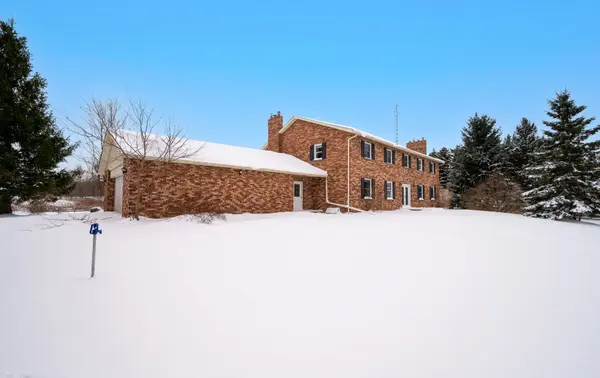 427194 25th Side Road, Mono, ON L9V 1E6