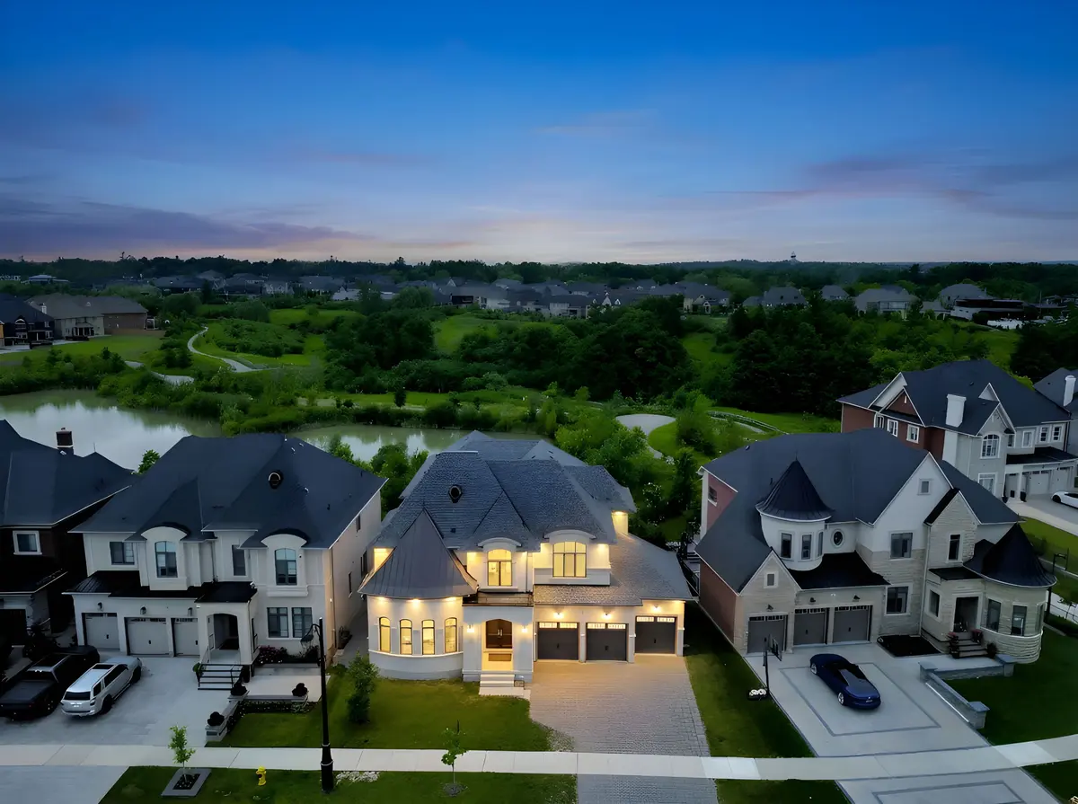 52 Rolling Green CT, Vaughan, ON L4H 4K7