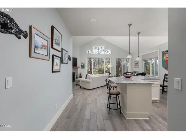 6315 SW ARBOR DR, South Beach, OR 97366