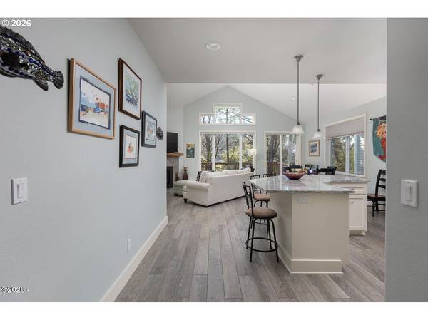 6315 SW ARBOR DR, South Beach, OR 97366