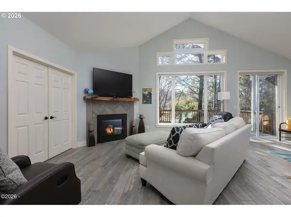 6315 SW ARBOR DR, South Beach, OR 97366