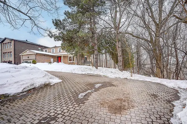 197 Garden AVE, Richmond Hill, ON L4C 6L8