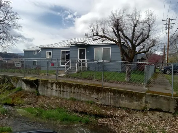 Bingen, WA 98605,113 N WALNUT ST