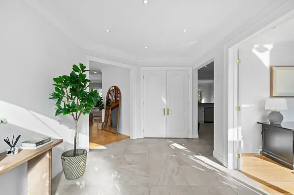 Toronto C14, ON M2N 5C8,185 Wilfred AVE