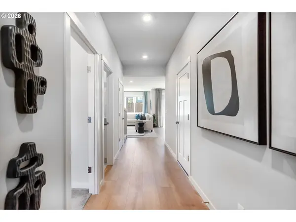 2690 Mt Saint Helens AVE SE, Salem, OR 97302