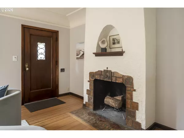 Portland, OR 97211,6038 NE 29TH AVE