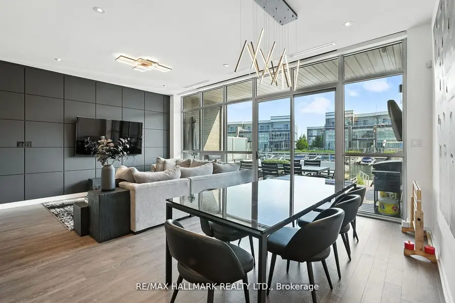 3658 Ferretti CT, Innisfil, ON L9S 0N6